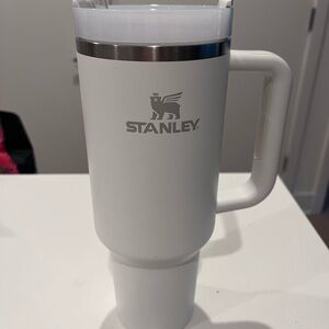 Stanley 40oz Quencher 2.0